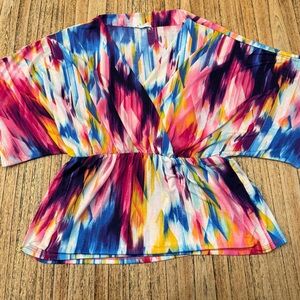 Colorful Abstract Print Top by Bombom